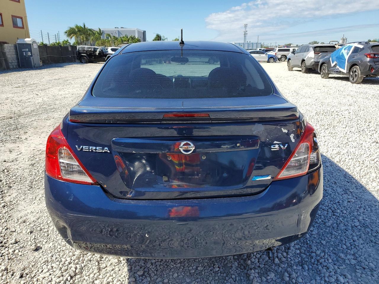 2014 NISSAN VERSA