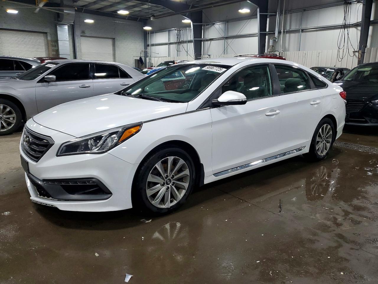 2016 HYUNDAI SONATA