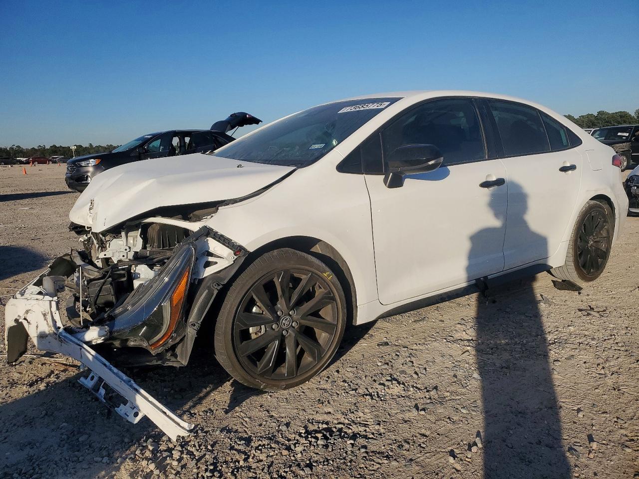 2021 TOYOTA COROLLA