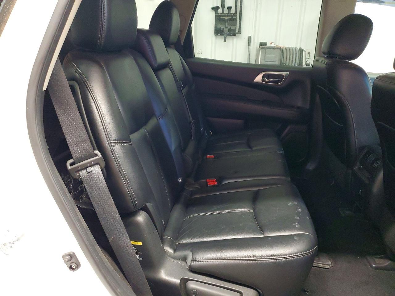 2015 NISSAN PATHFINDER