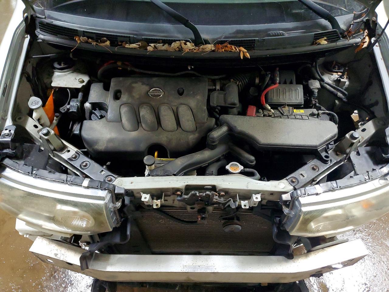 2010 NISSAN CUBE