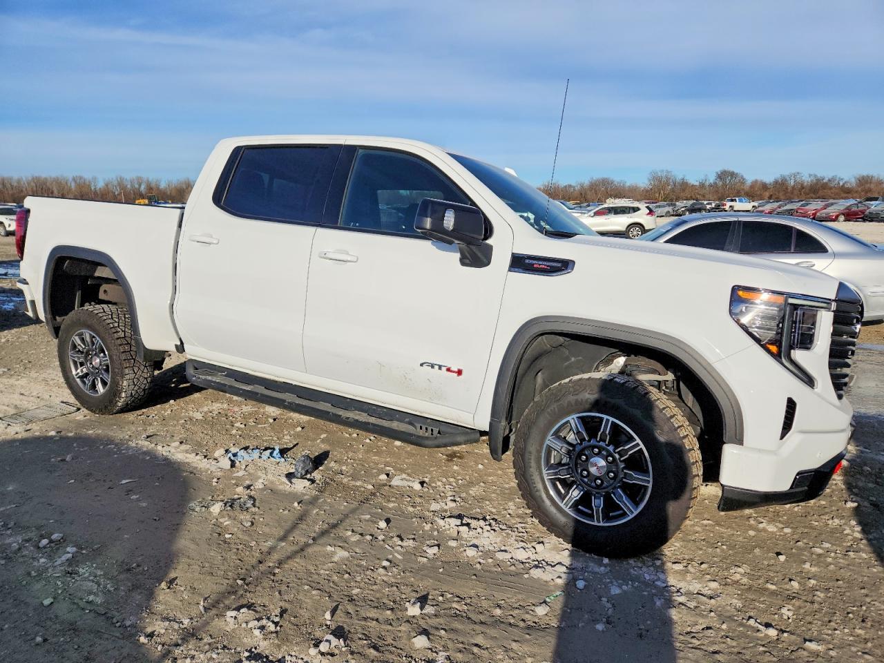 2024 GMC Sierra