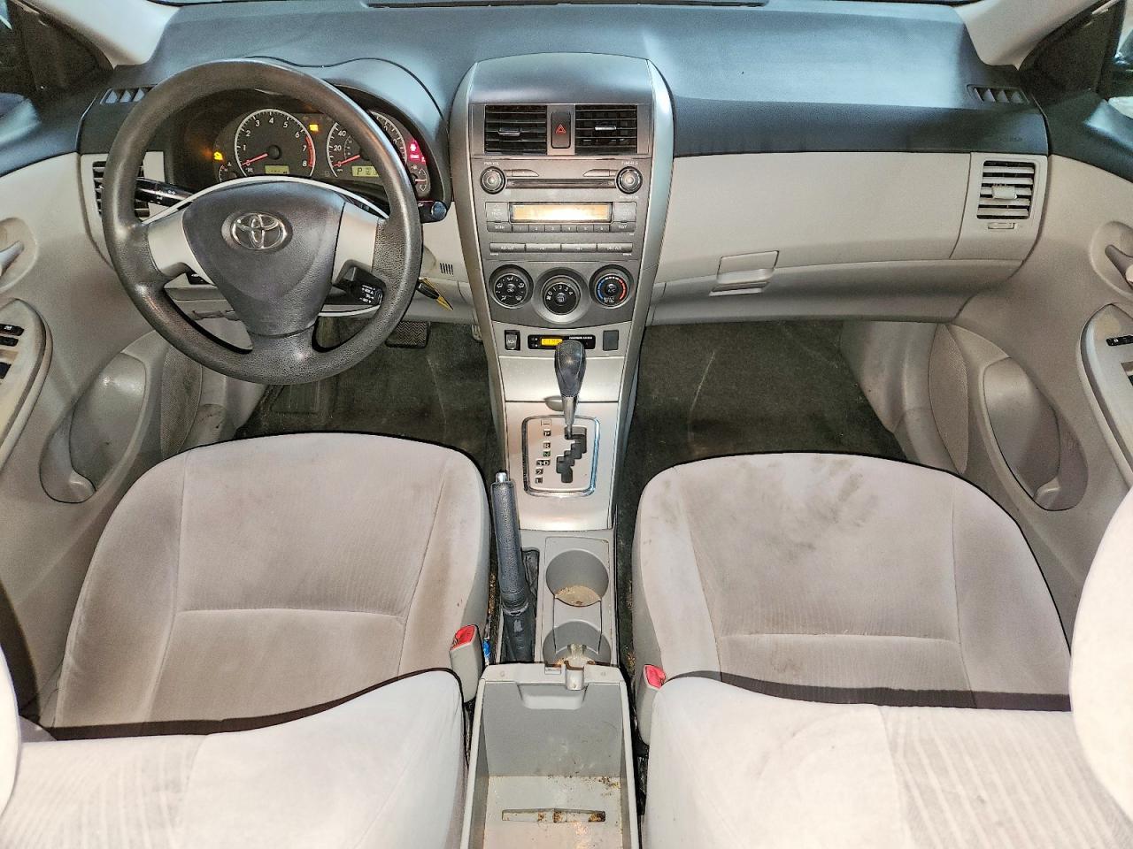 2011 TOYOTA COROLLA