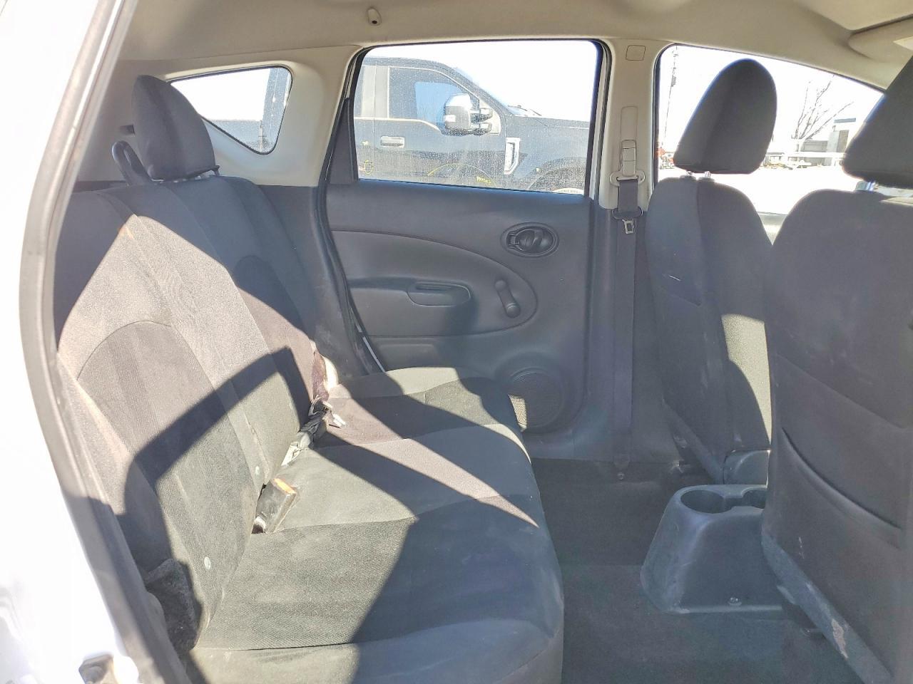 2017 NISSAN Versa Note
