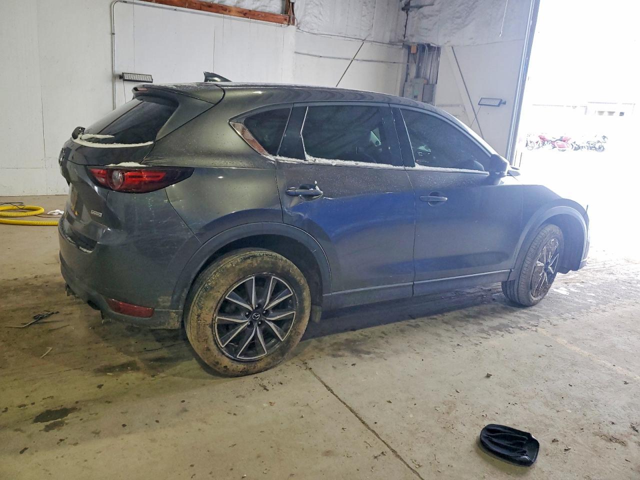 2017 MAZDA CX-5