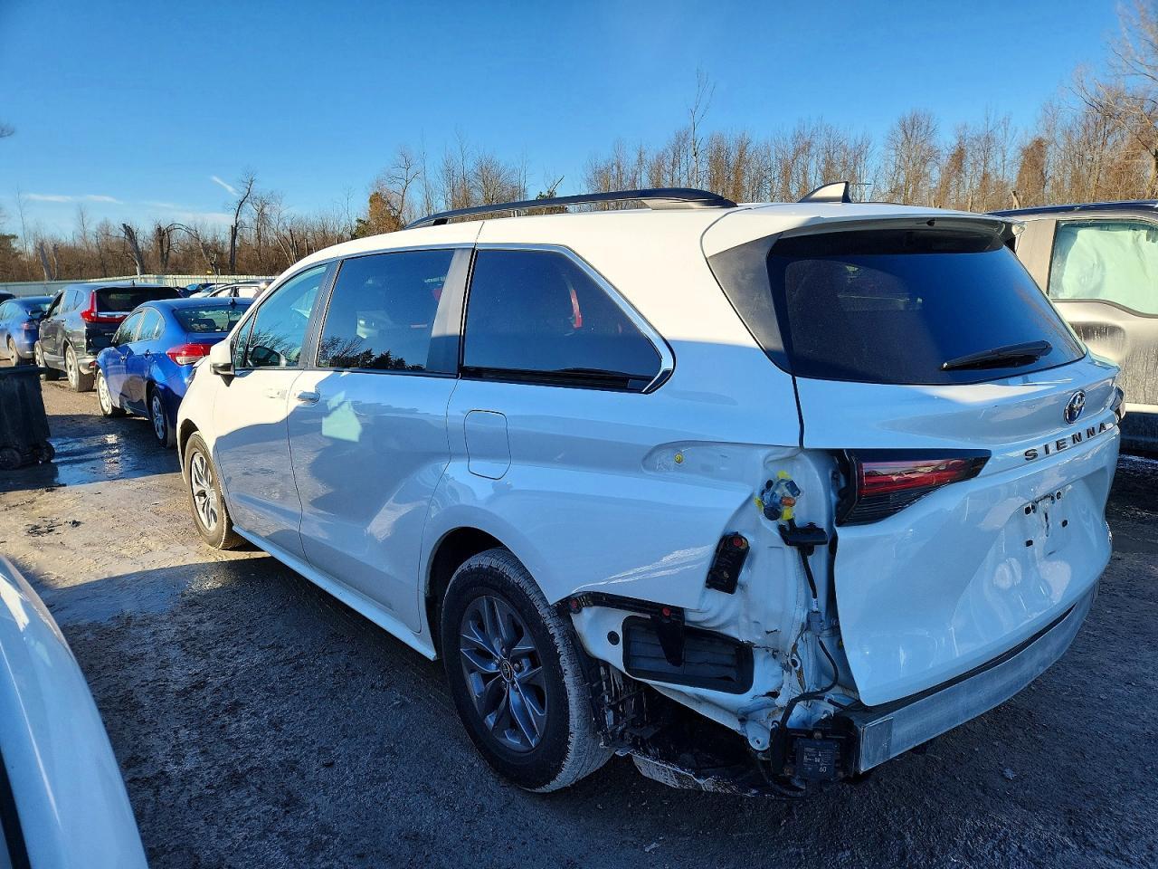 2022 TOYOTA SIENNA
