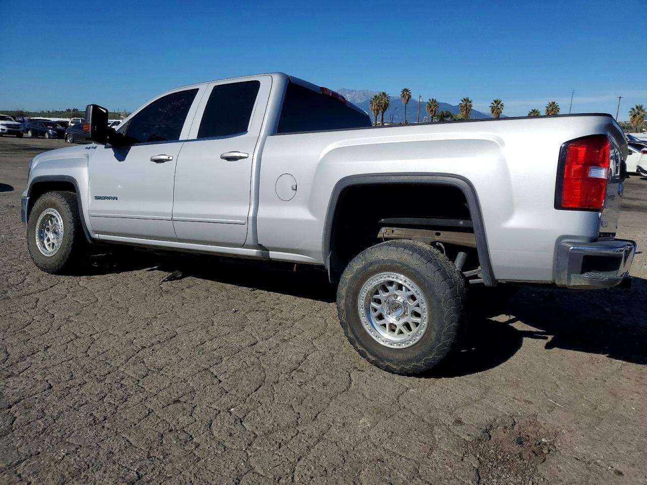 2018 GMC Sierra