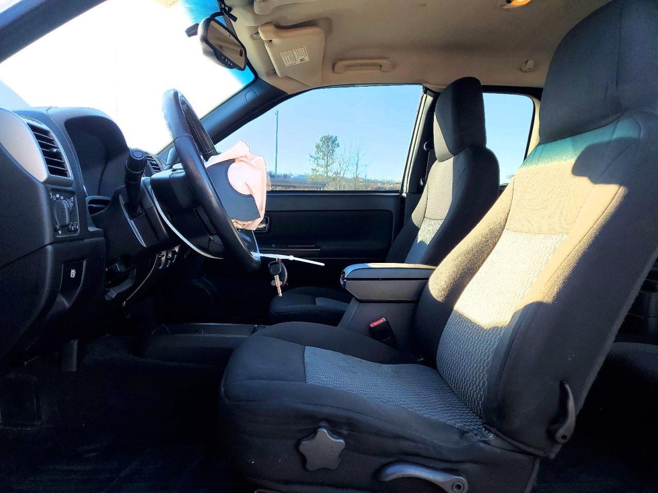 2011 CHEVROLET COLORADO