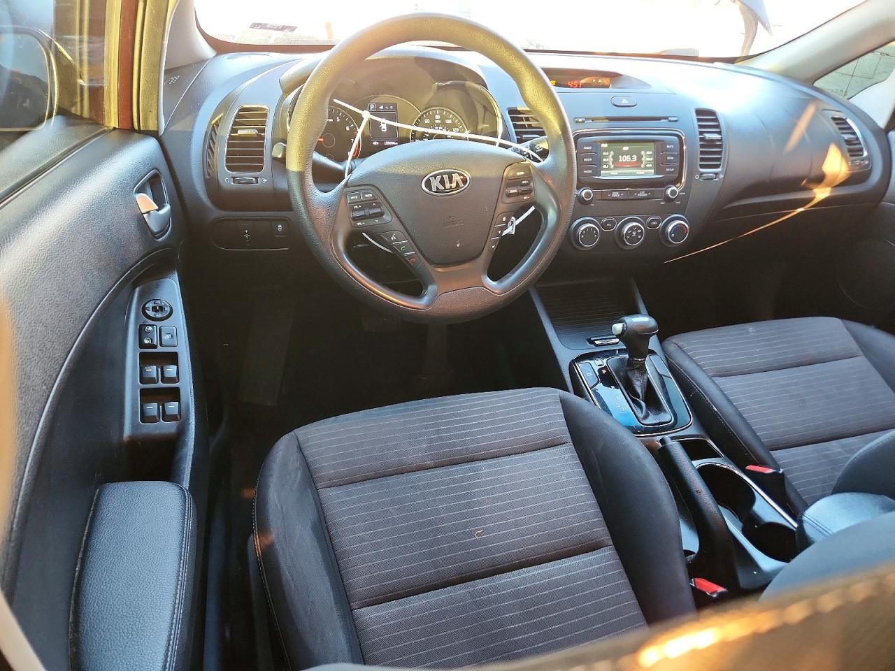 2017 KIA FORTE