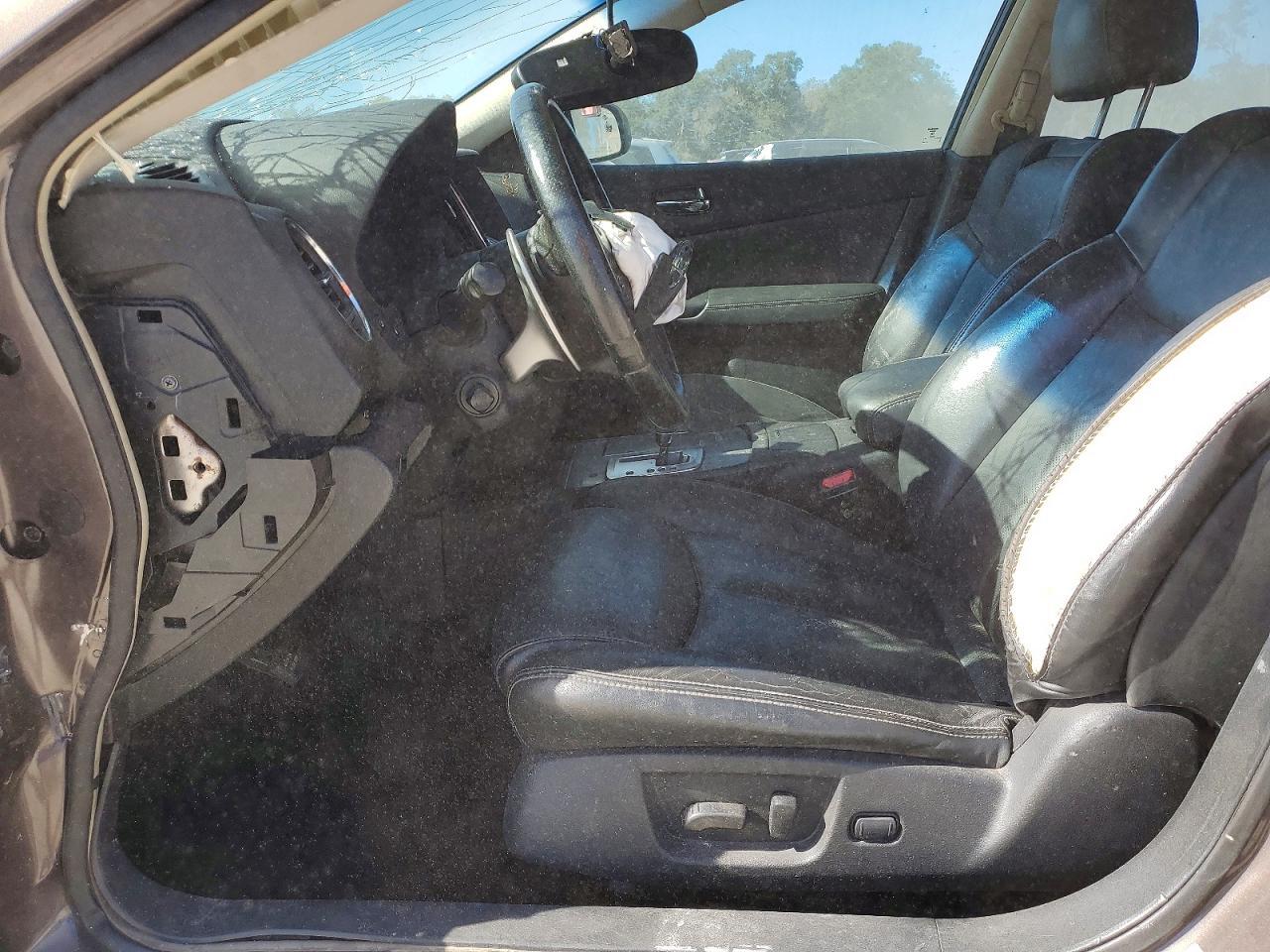 2012 NISSAN Maxima