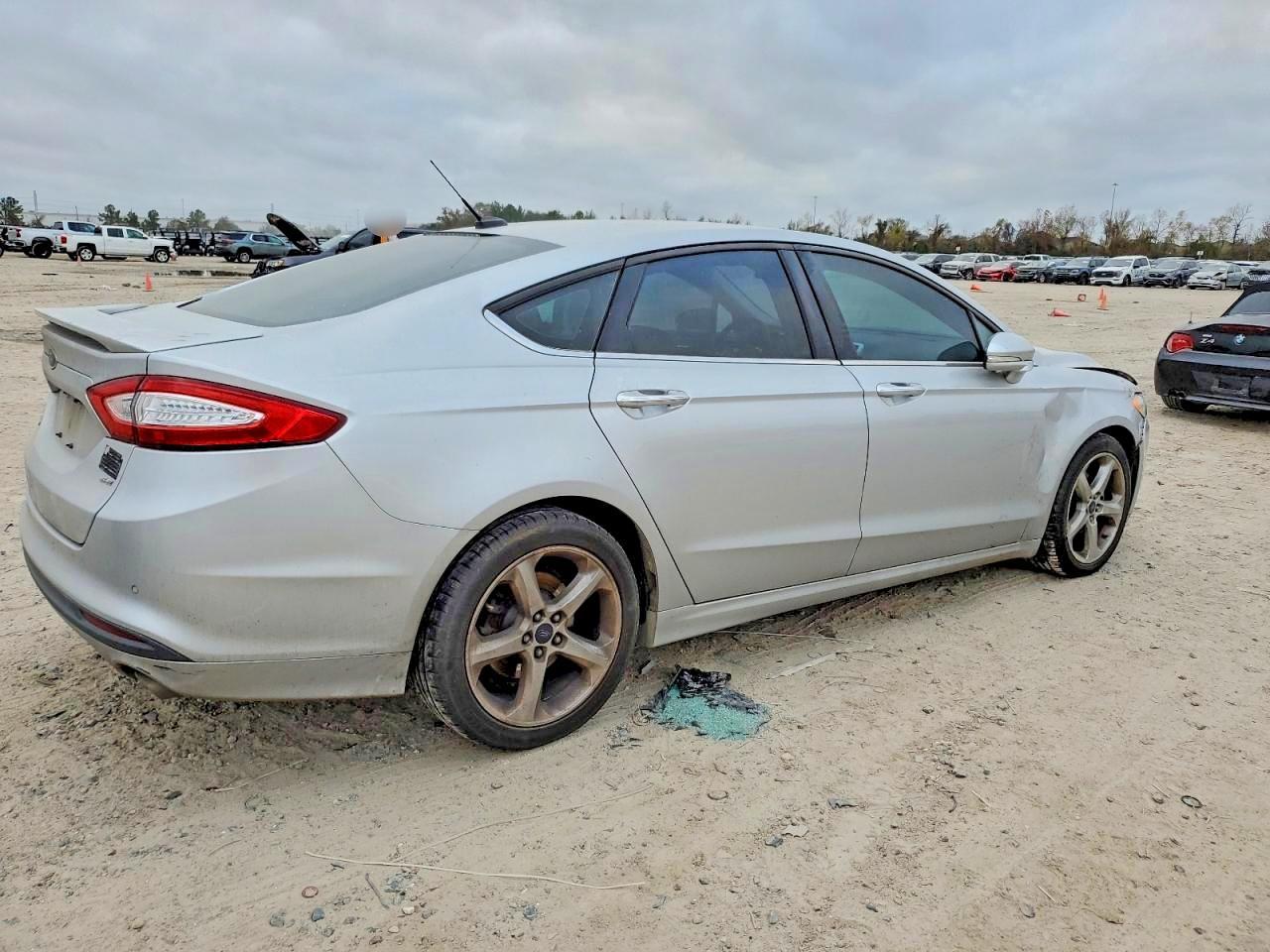 2016 FORD FUSION
