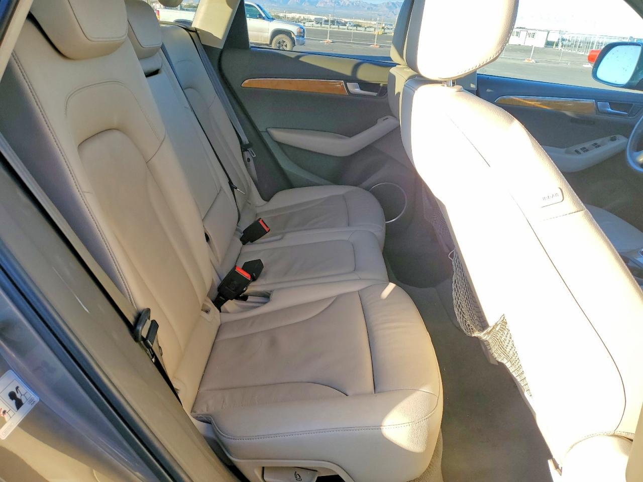2009 AUDI Q5