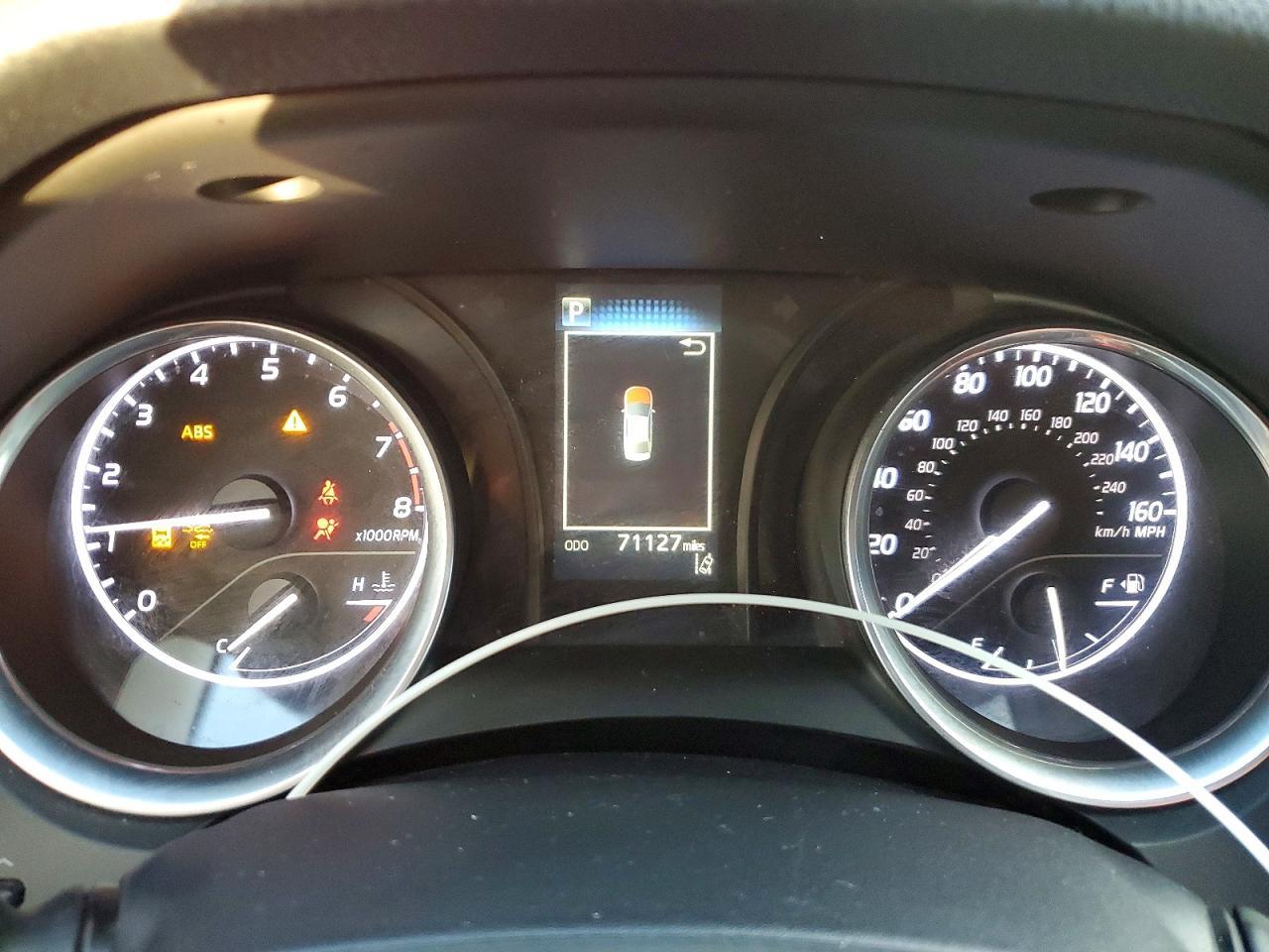 2018 TOYOTA CAMRY