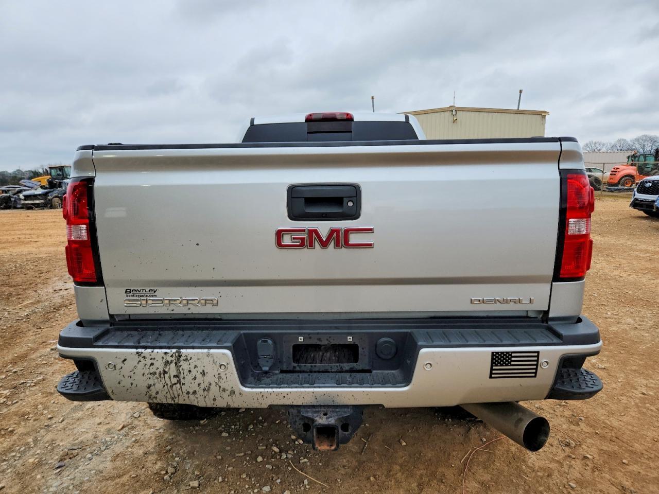 2018 GMC Sierra