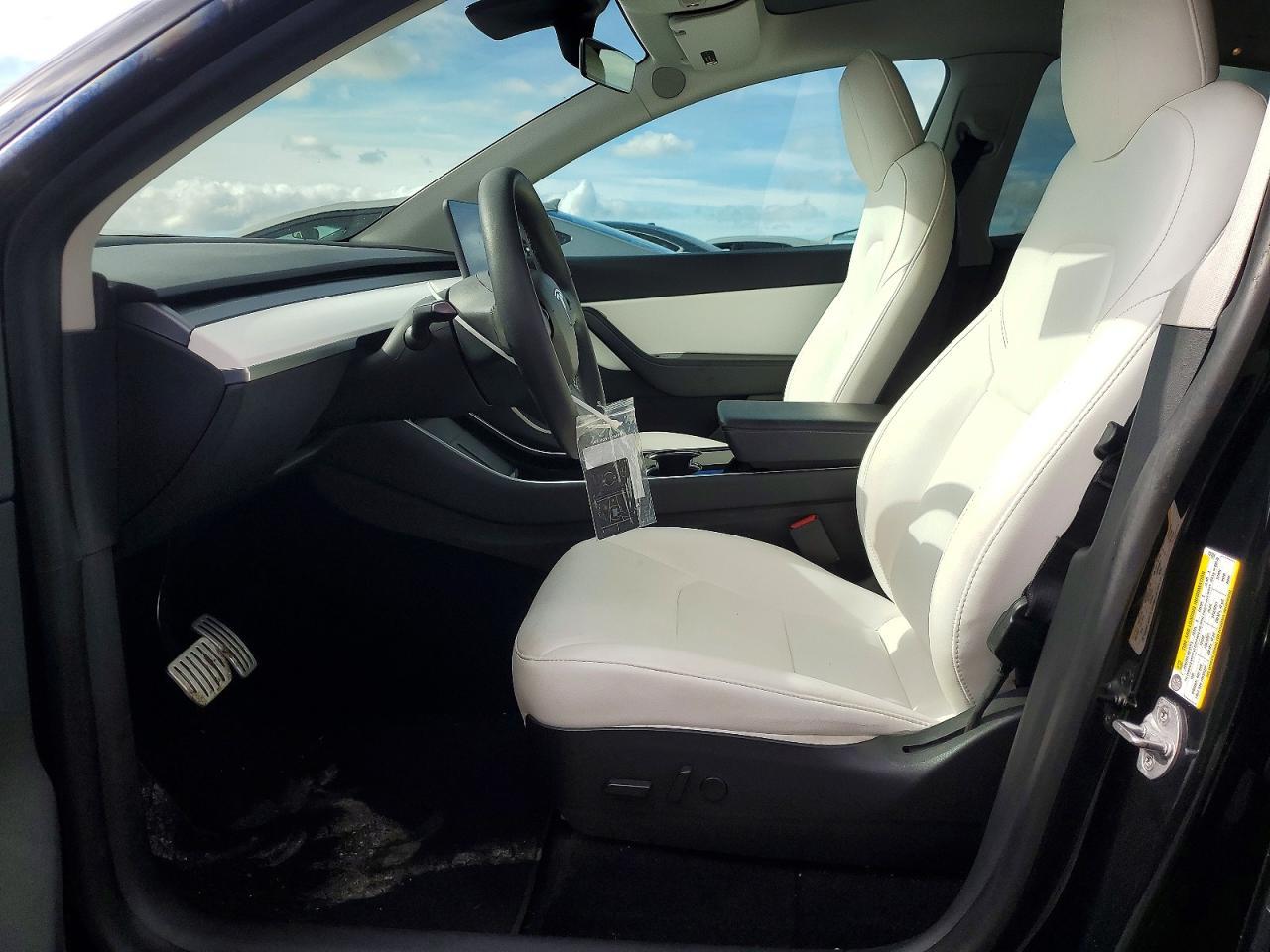 2020 TESLA MODEL Y