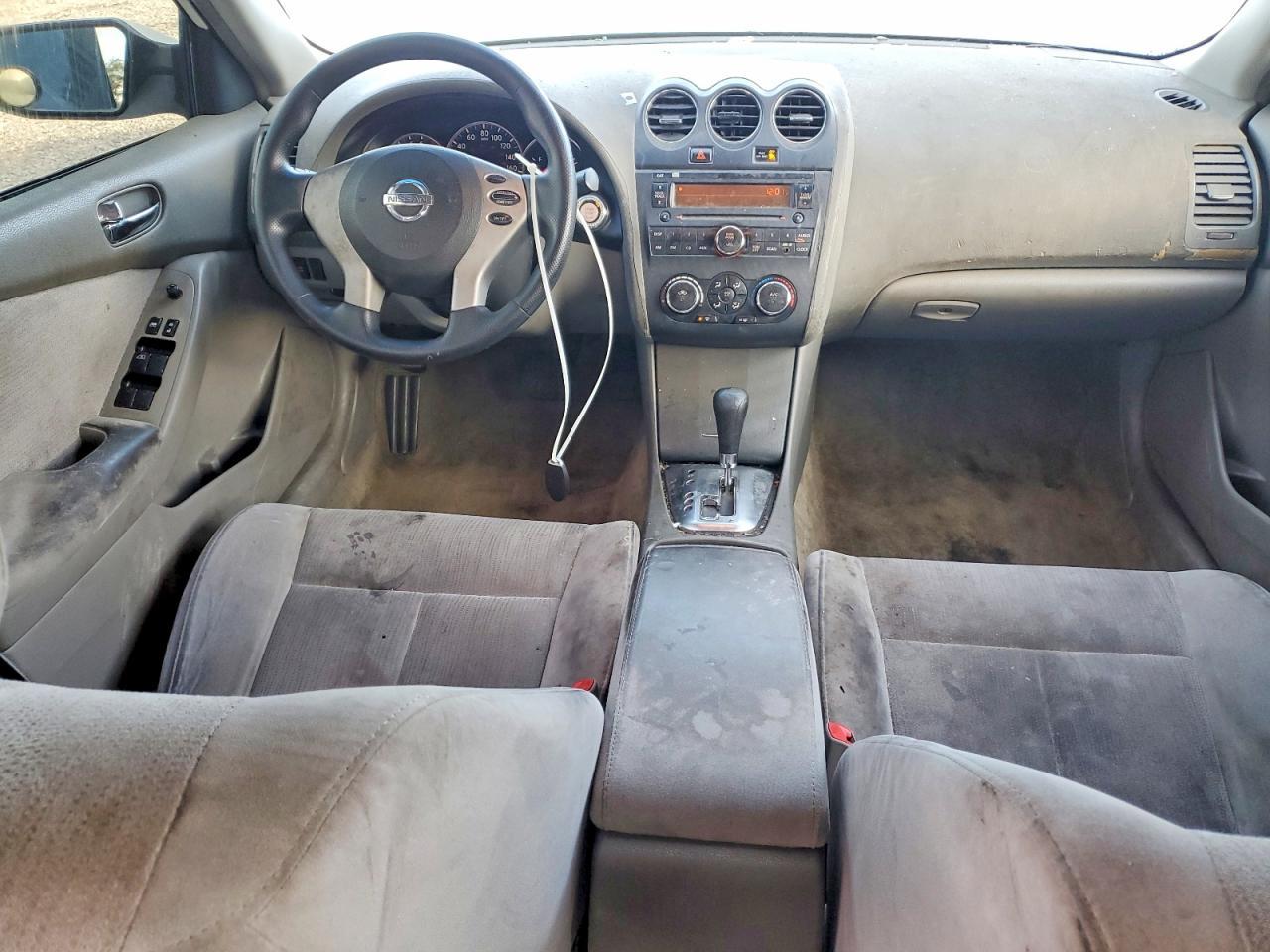 2010 NISSAN ALTIMA