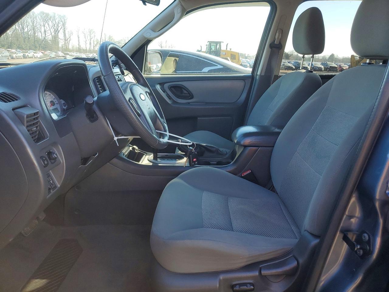 2006 FORD ESCAPE
