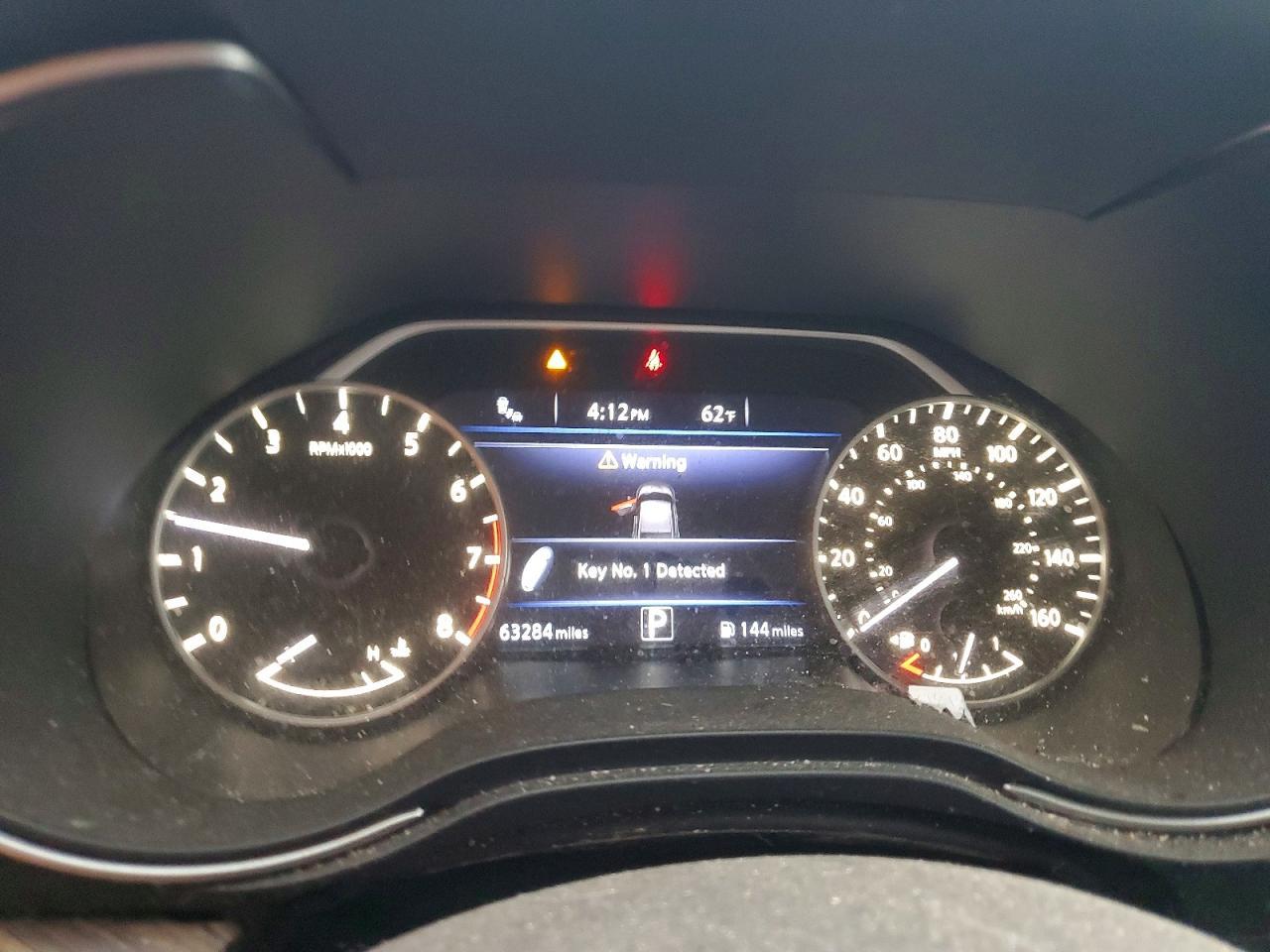 2016 NISSAN Maxima