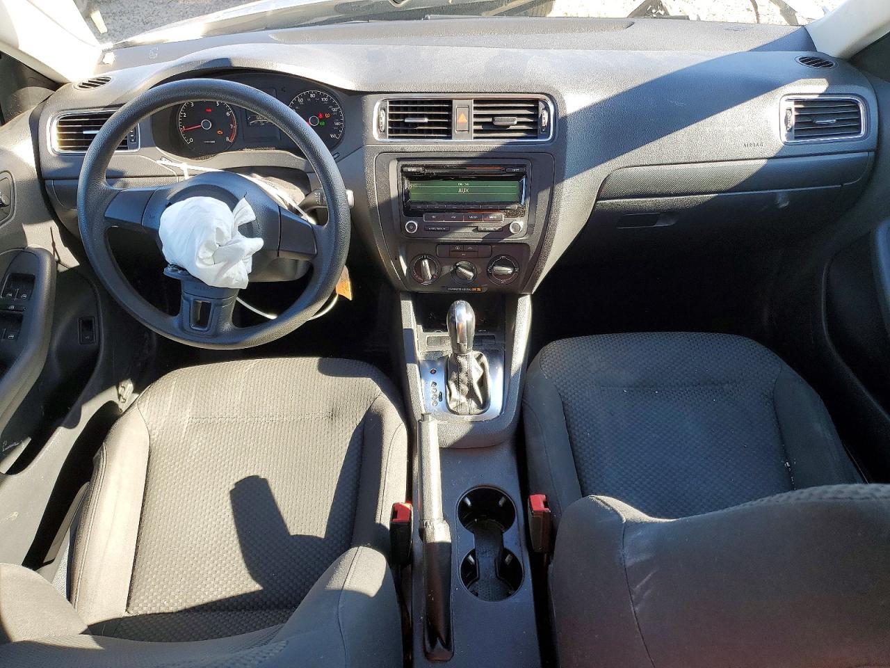 2012 VOLKSWAGEN JETTA