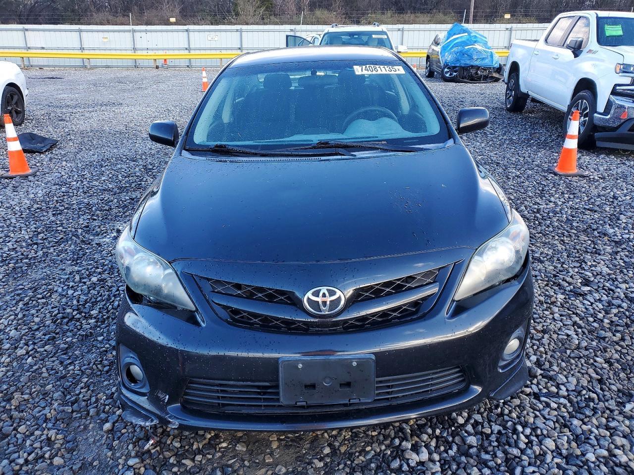 2013 TOYOTA COROLLA