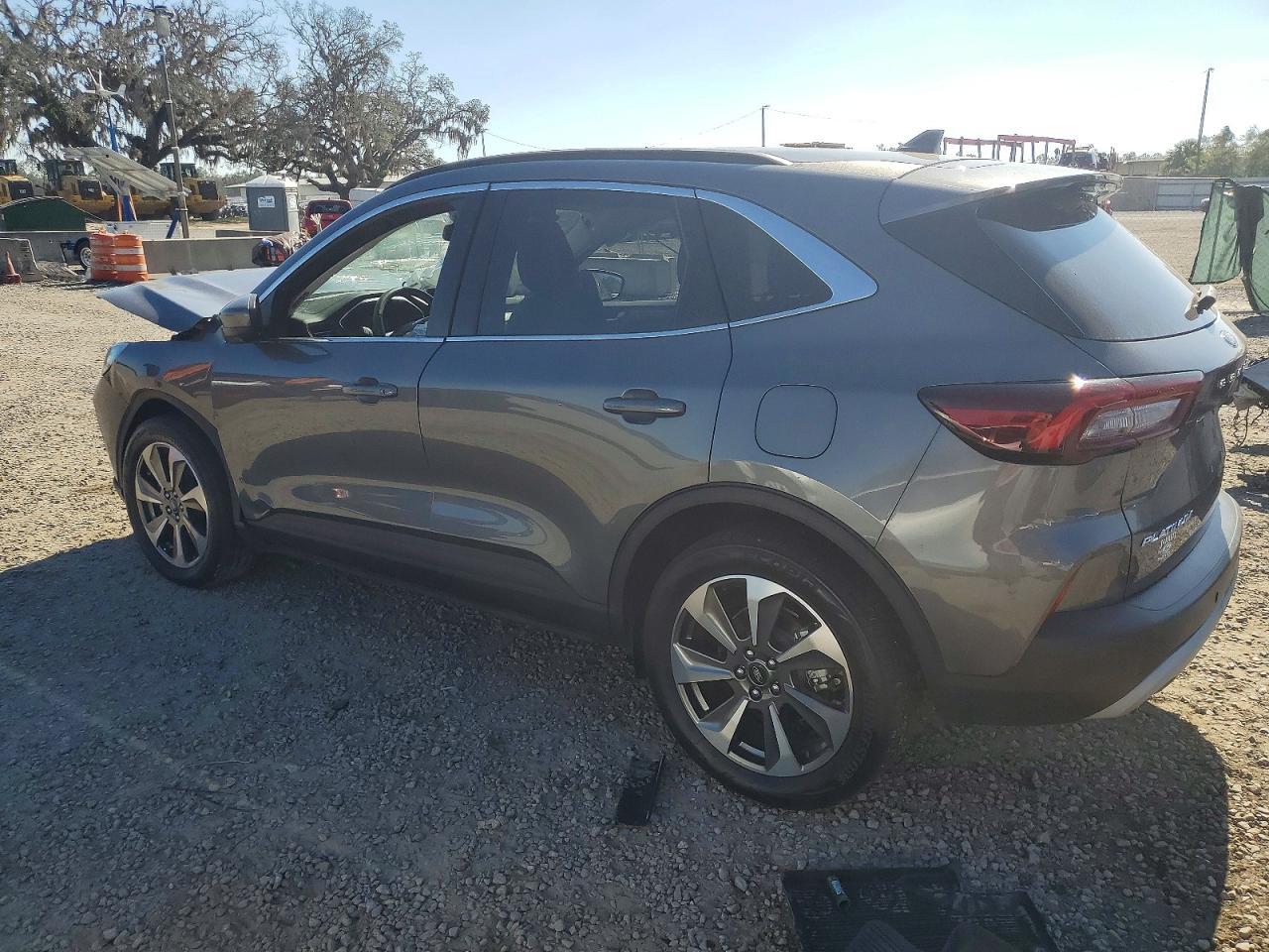 2023 FORD ESCAPE