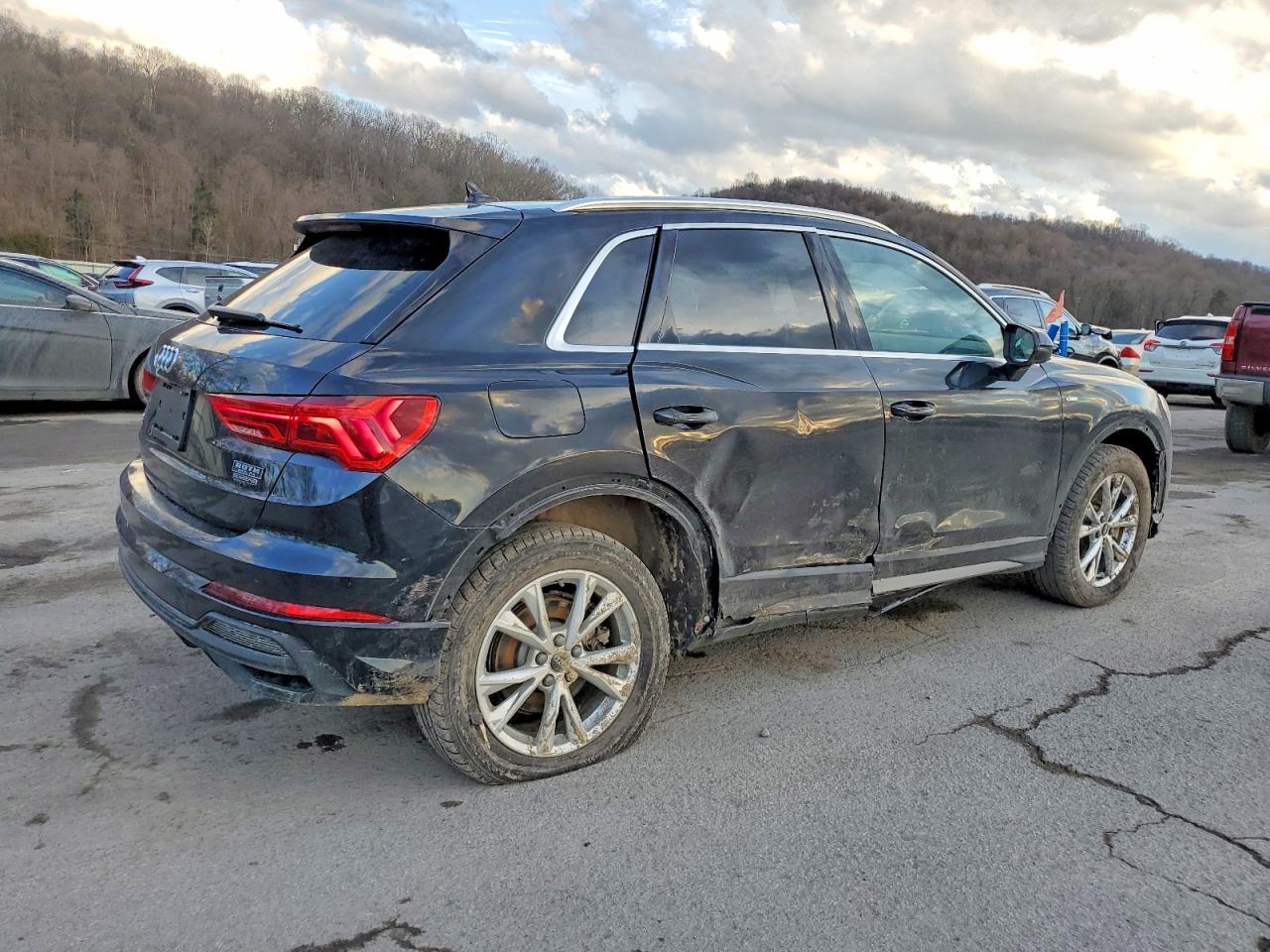 2023 AUDI Q3