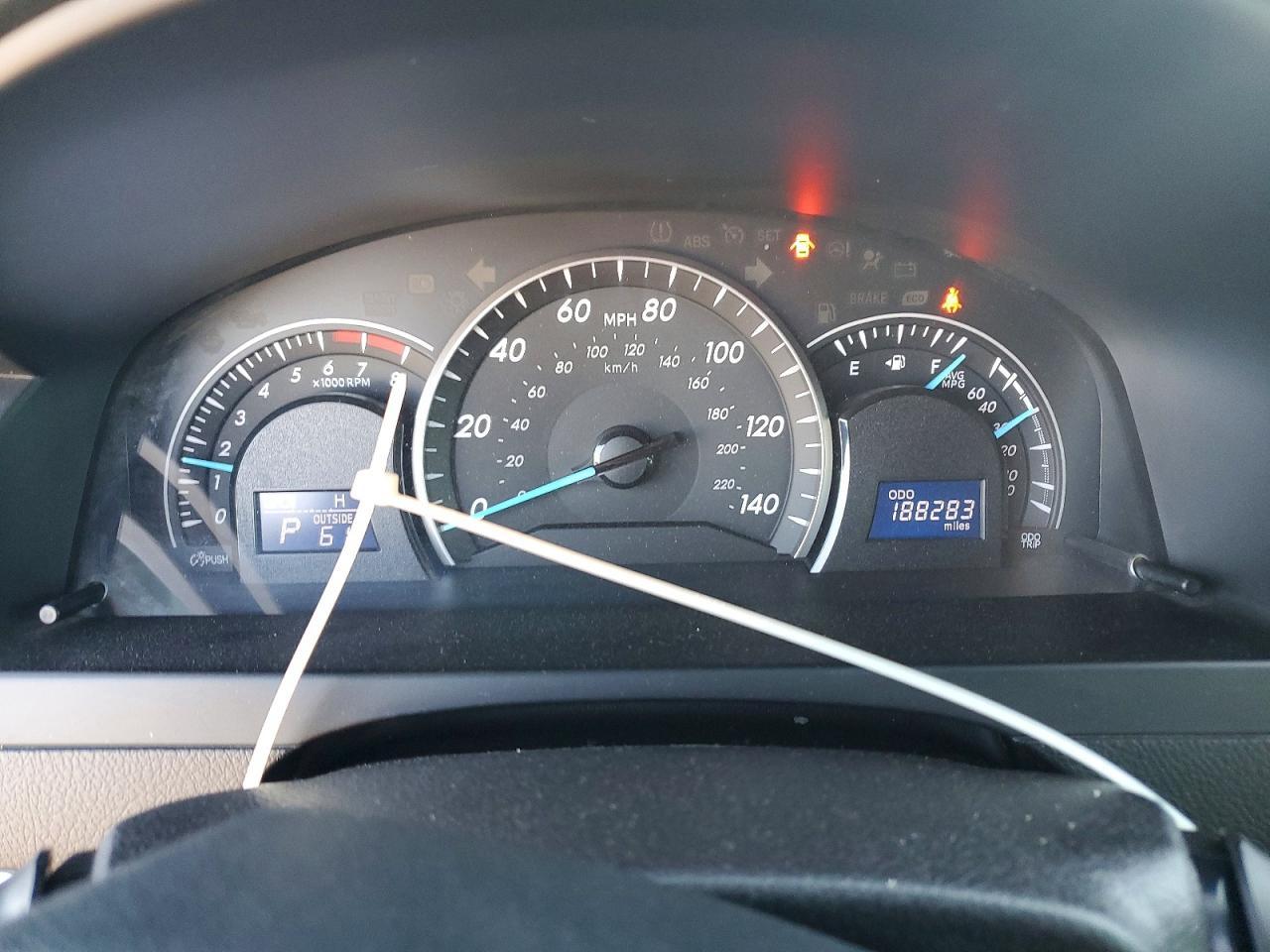 2014 TOYOTA CAMRY
