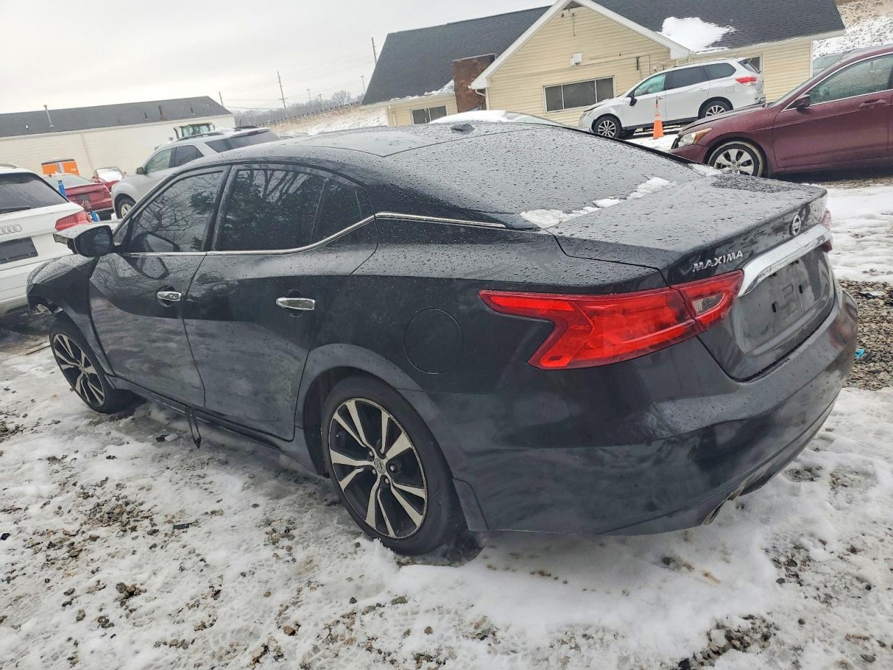 2016 NISSAN Maxima