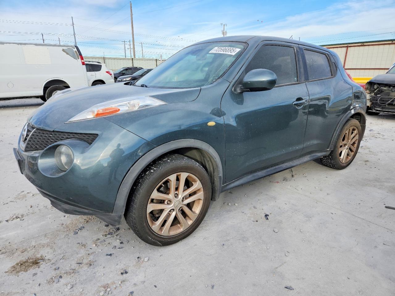 2014 NISSAN Juke