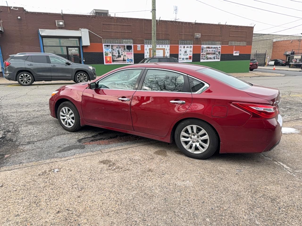 2017 NISSAN ALTIMA