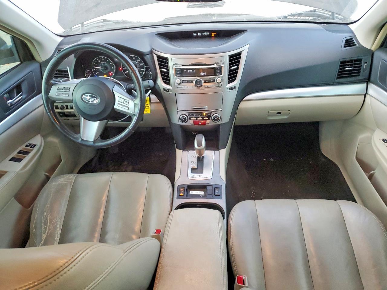 2011 SUBARU Legacy