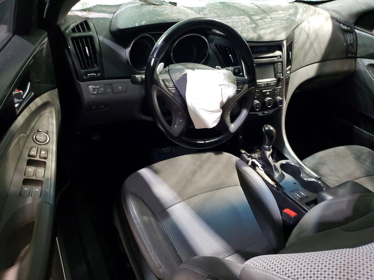 2014 HYUNDAI SONATA