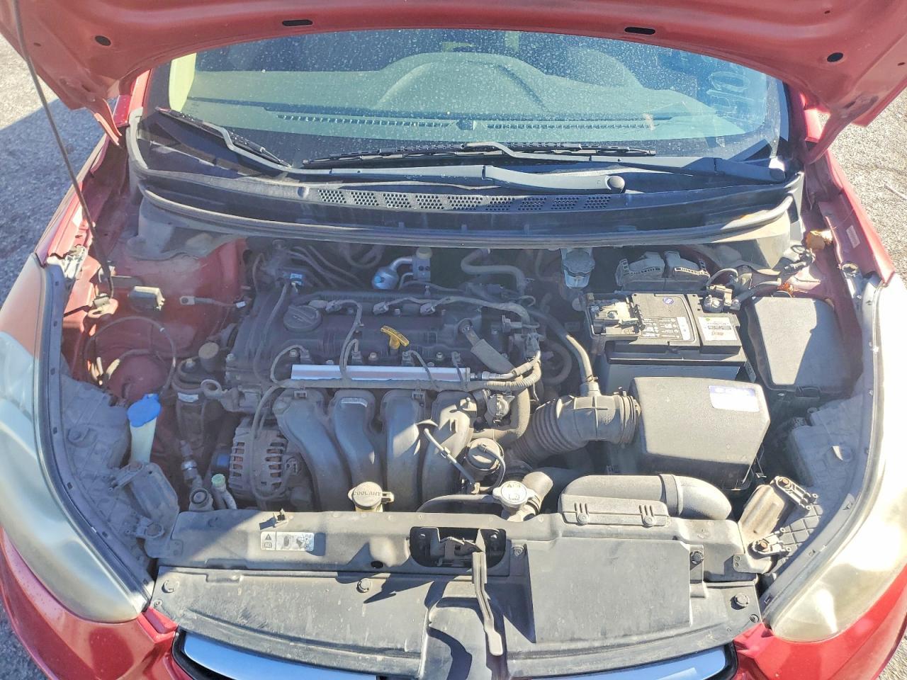 2012 HYUNDAI ELANTRA