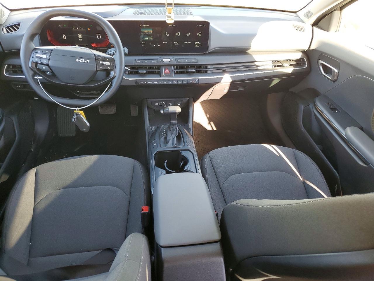 2025 KIA K4