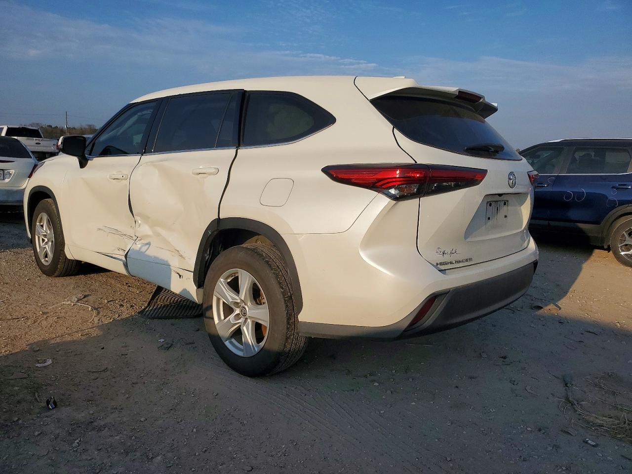 2021 TOYOTA HIGHLANDER