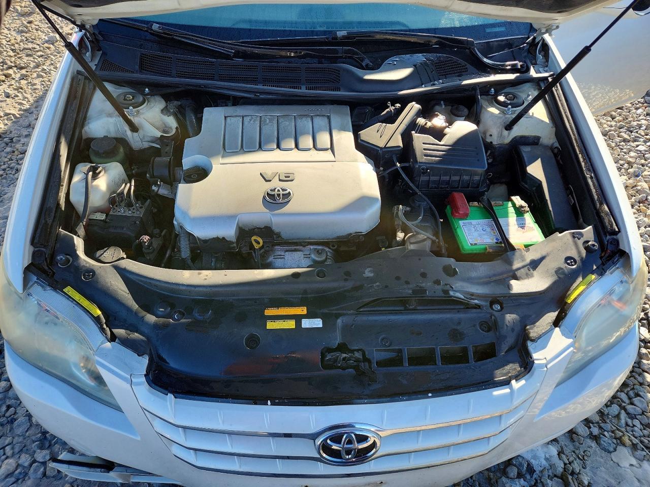 2006 TOYOTA Avalon