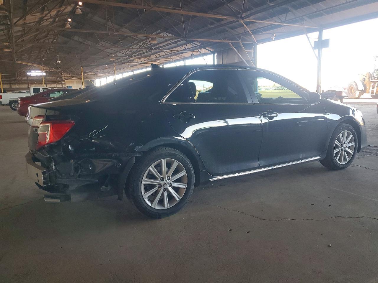 2013 TOYOTA CAMRY