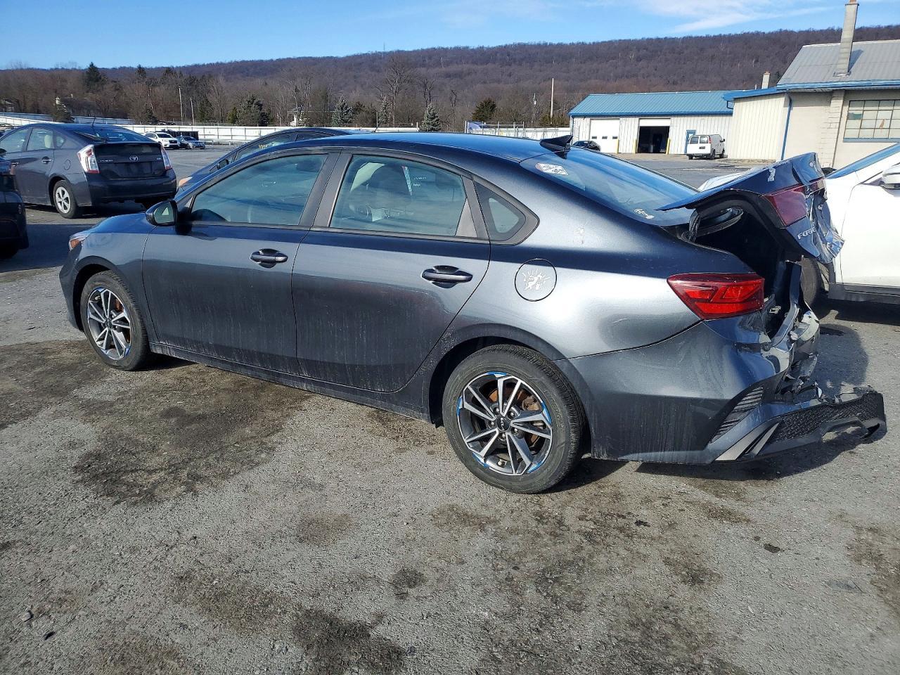 2022 KIA FORTE