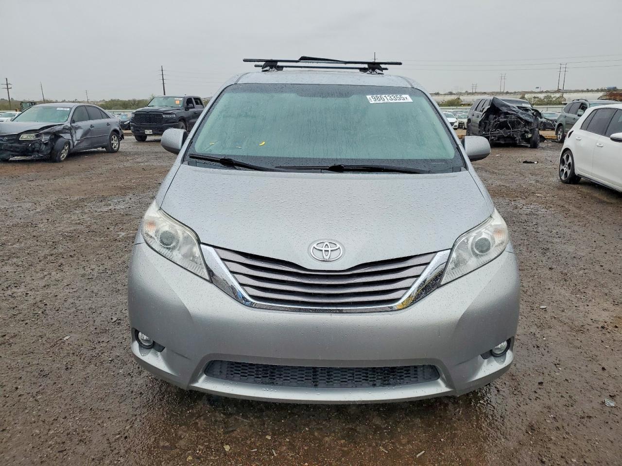 2015 TOYOTA SIENNA