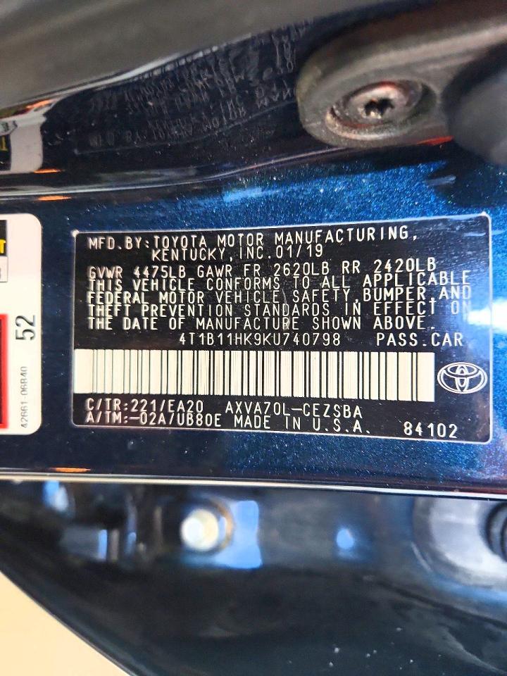 2019 TOYOTA CAMRY
