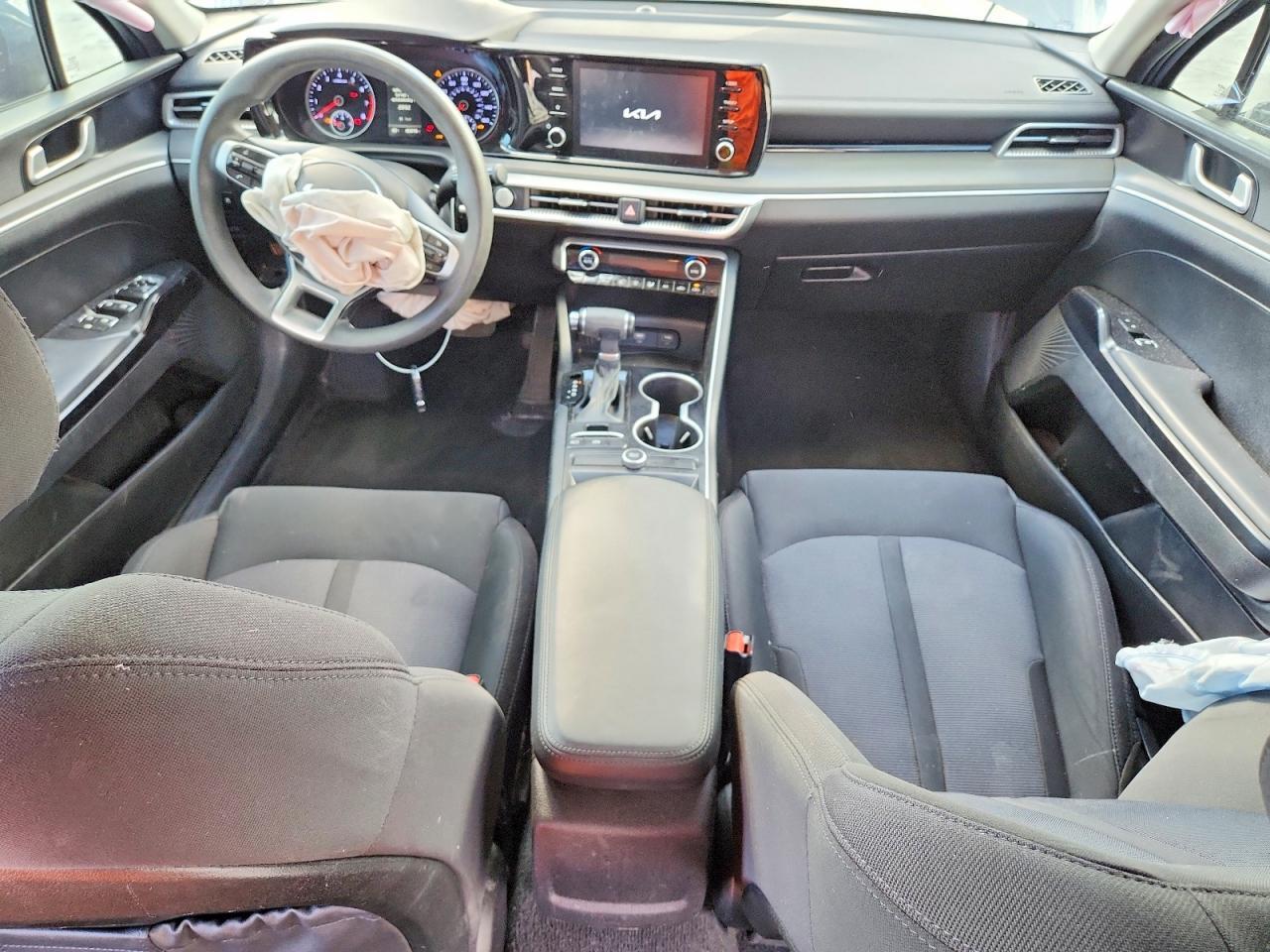 2023 KIA K5