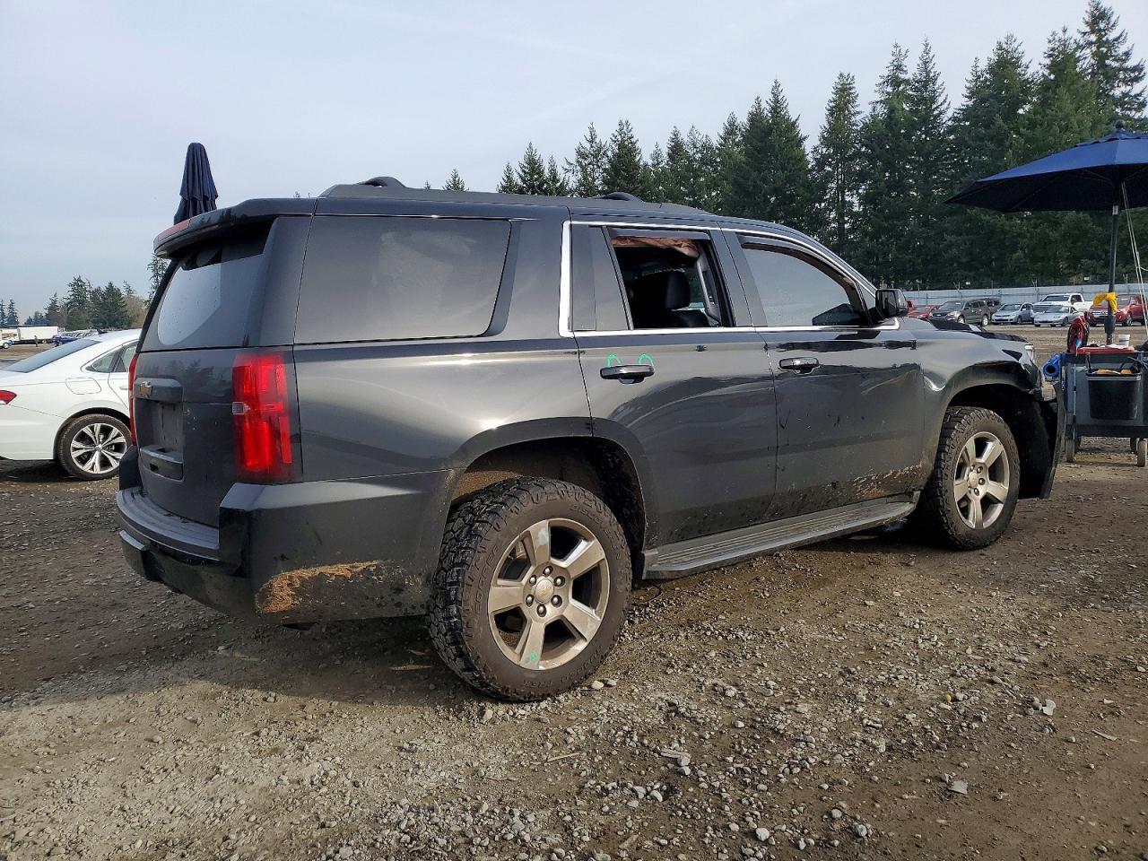 2016 CHEVROLET Tahoe