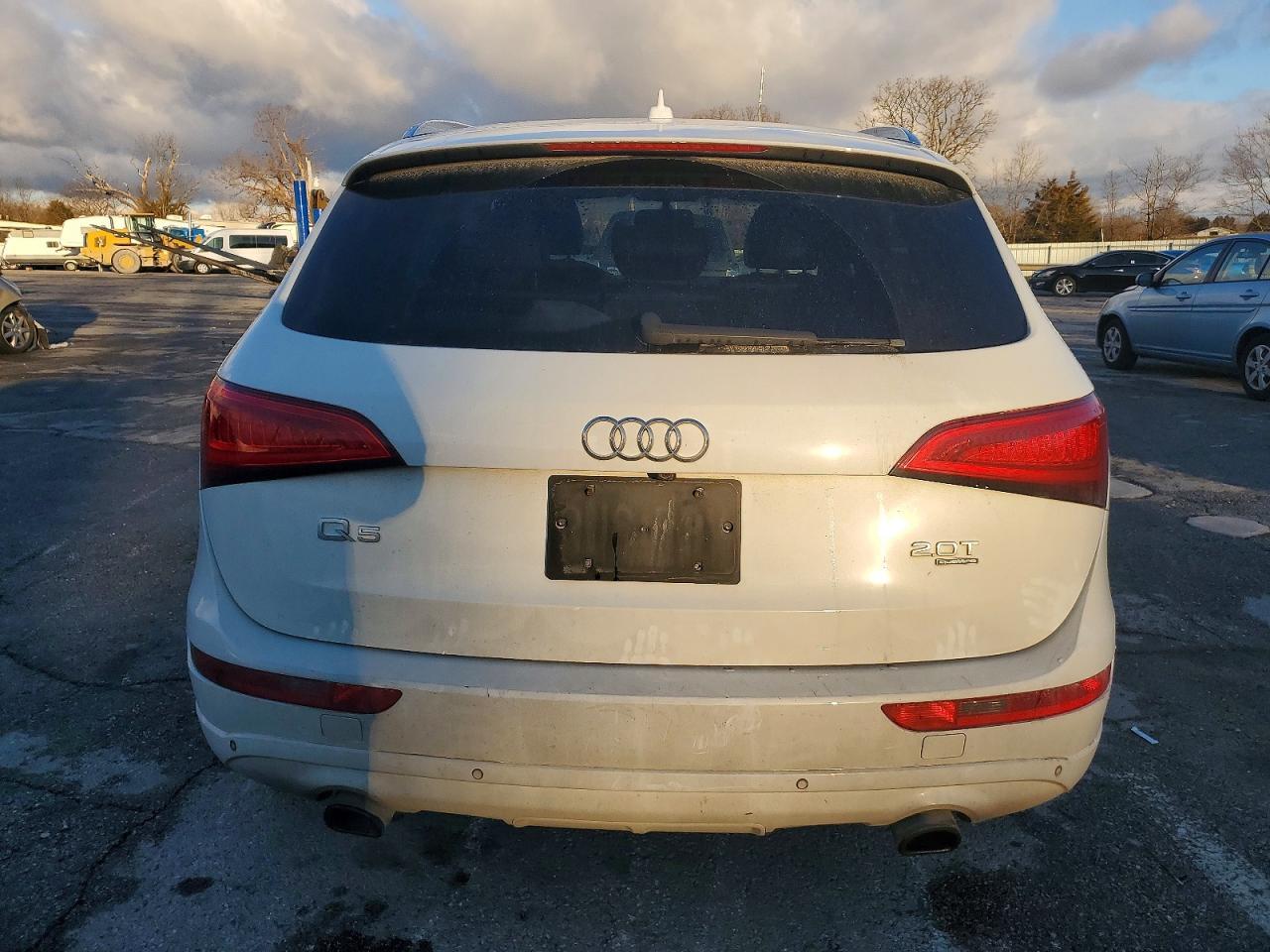 2014 AUDI Q5