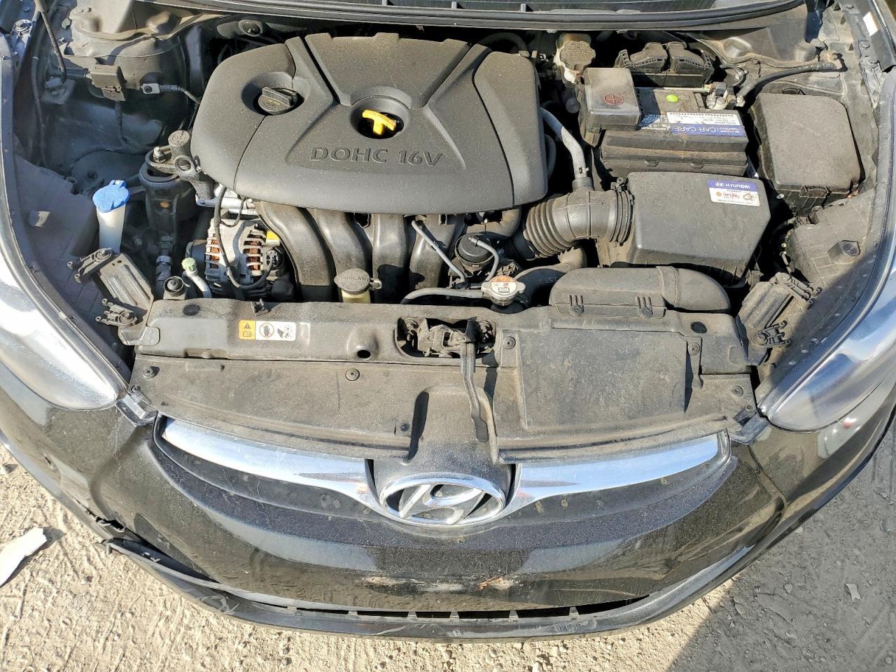 2012 HYUNDAI ELANTRA