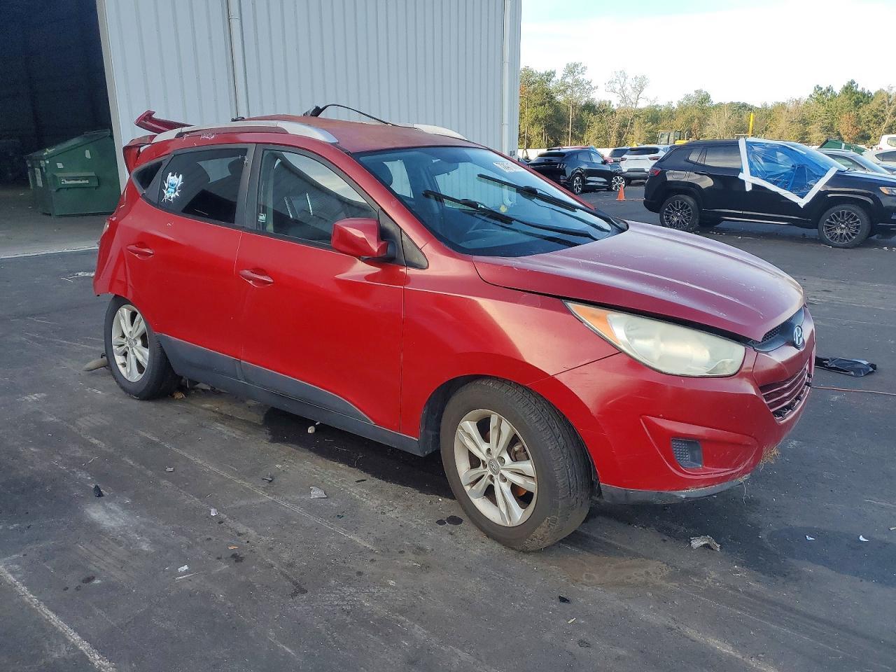 2011 HYUNDAI TUCSON