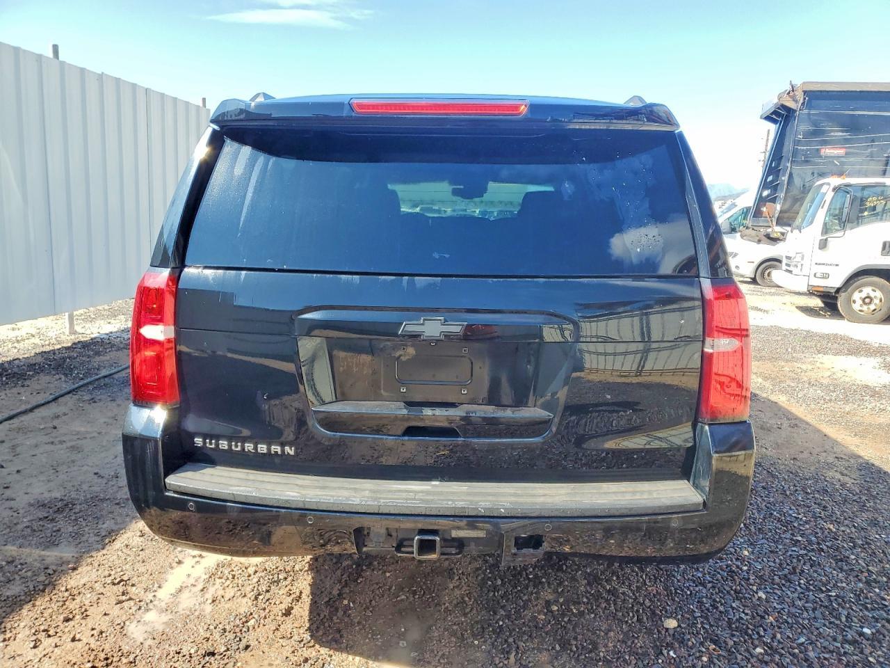 2015 CHEVROLET Suburban