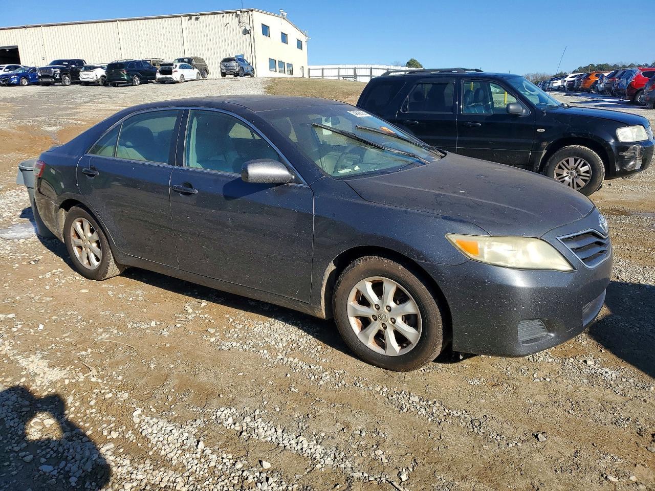2010 TOYOTA CAMRY