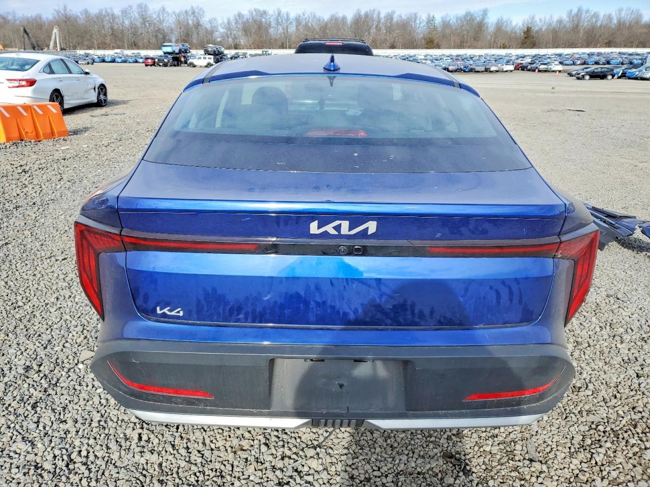2025 KIA K4