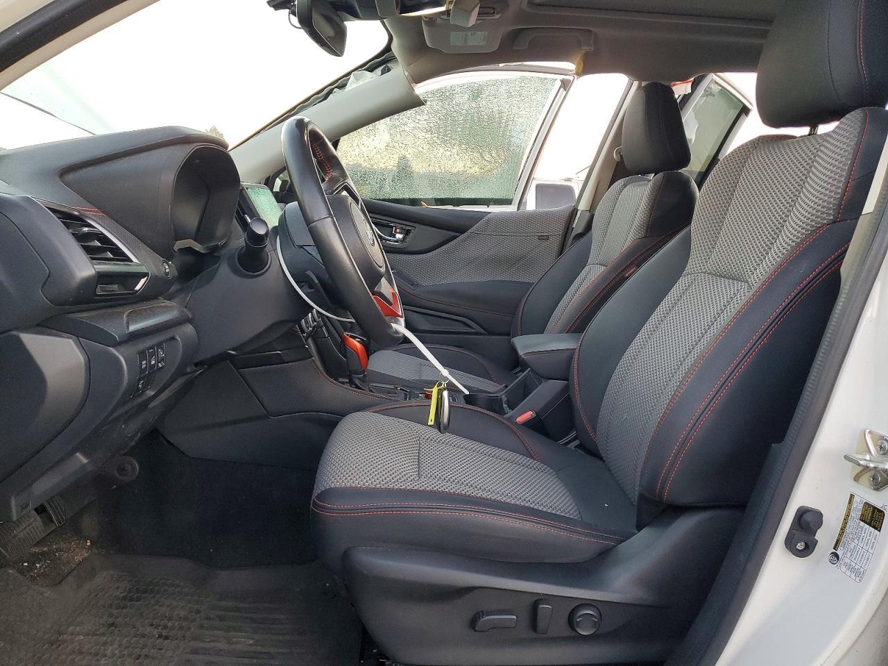 2022 SUBARU FORESTER