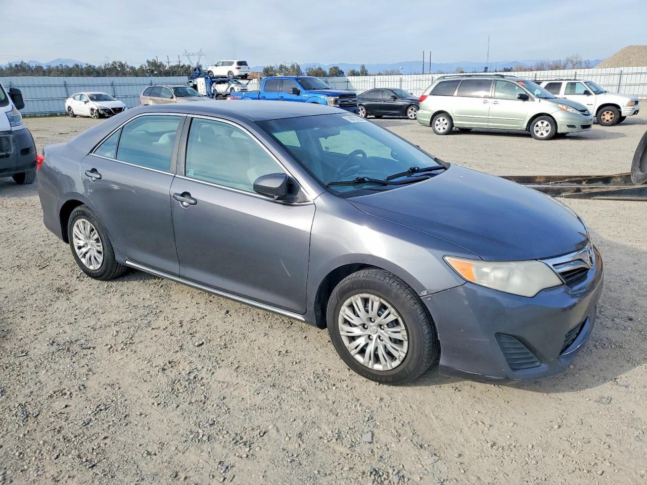 2013 TOYOTA CAMRY